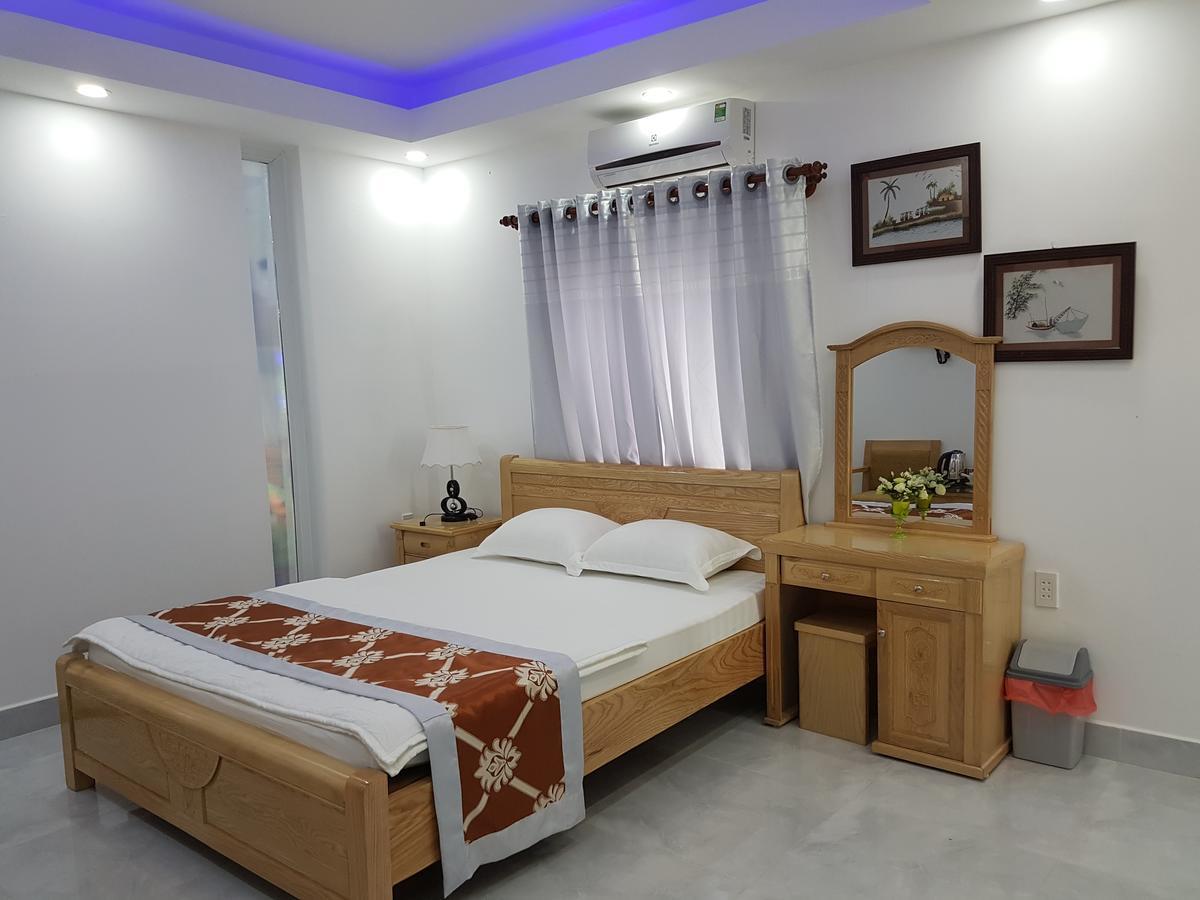 Kieu Lan Hotel Chau Doc Extérieur photo